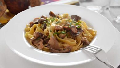 TAGLIATELLE AI FUNGHI PORCINI